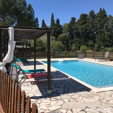 Le Mas Mérindol Ventoux Hébergement de vacances *